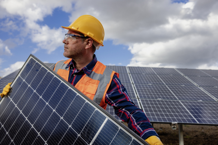 INTRODUÇÃO À ENERGIA SOLAR FOTOVOLTAICA (CURSO GRATUITO)